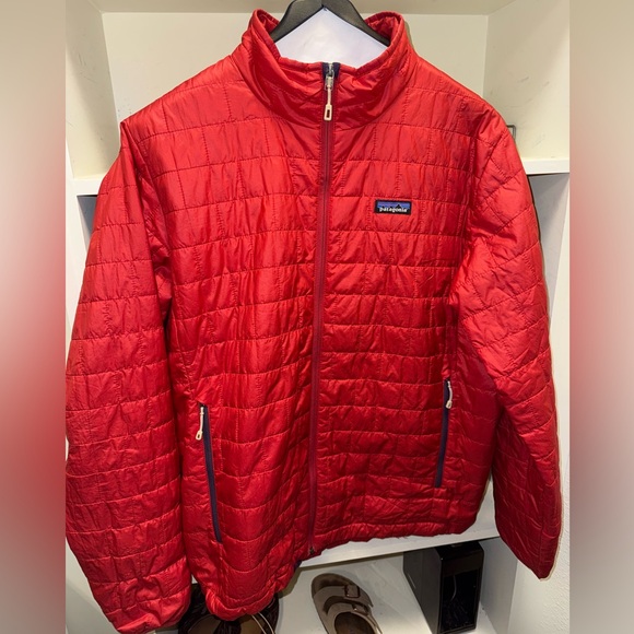 Patagonia- Nano Tech Puffer - Picture 1 of 3